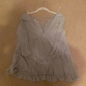 Grey lightly used sweater Large